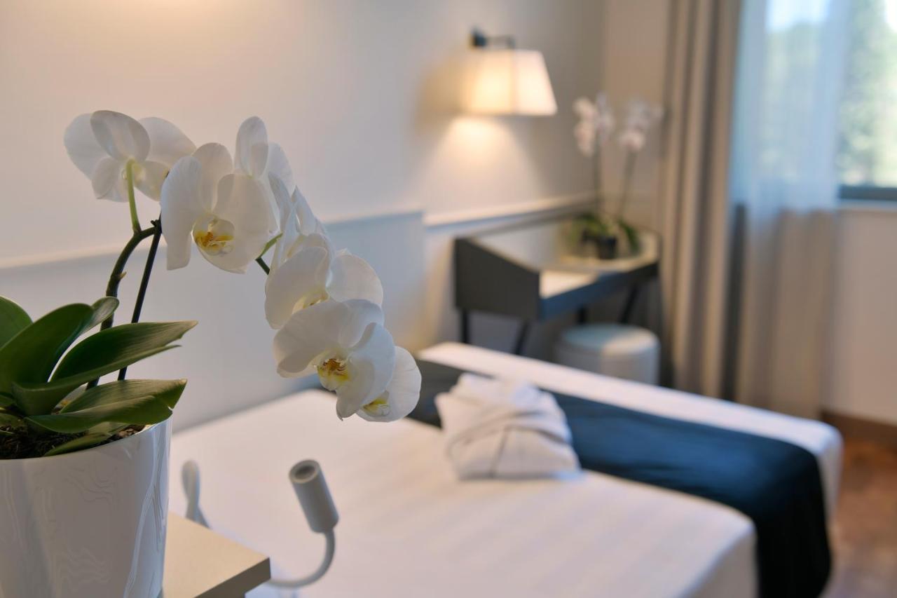 Hotel Torresi Potenza Picena Dış mekan fotoğraf